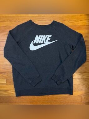 Nike Crewneck Sweatshirt